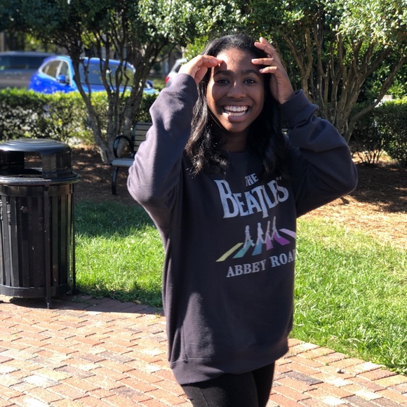 Meet your Posher, Alysa - Picture 1 of 5